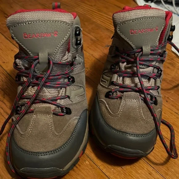 BearPaw | Shoes | Bear Paw Hiking Boots Only Worn Once Great  display picture 1